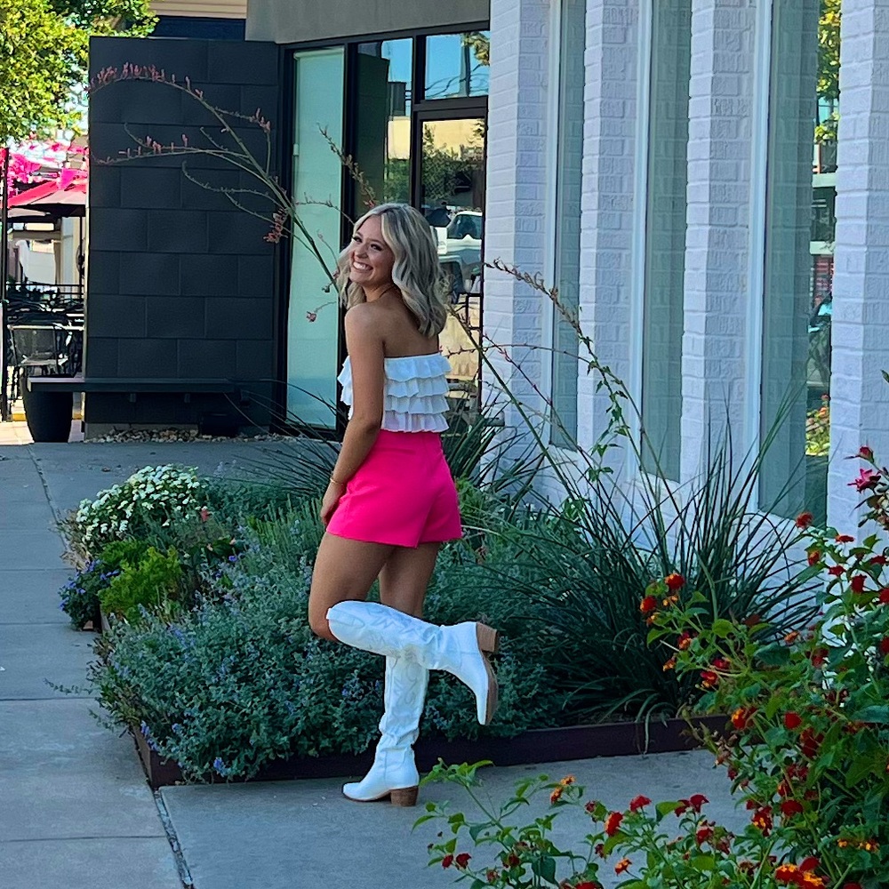 Meet your Posher, Emma